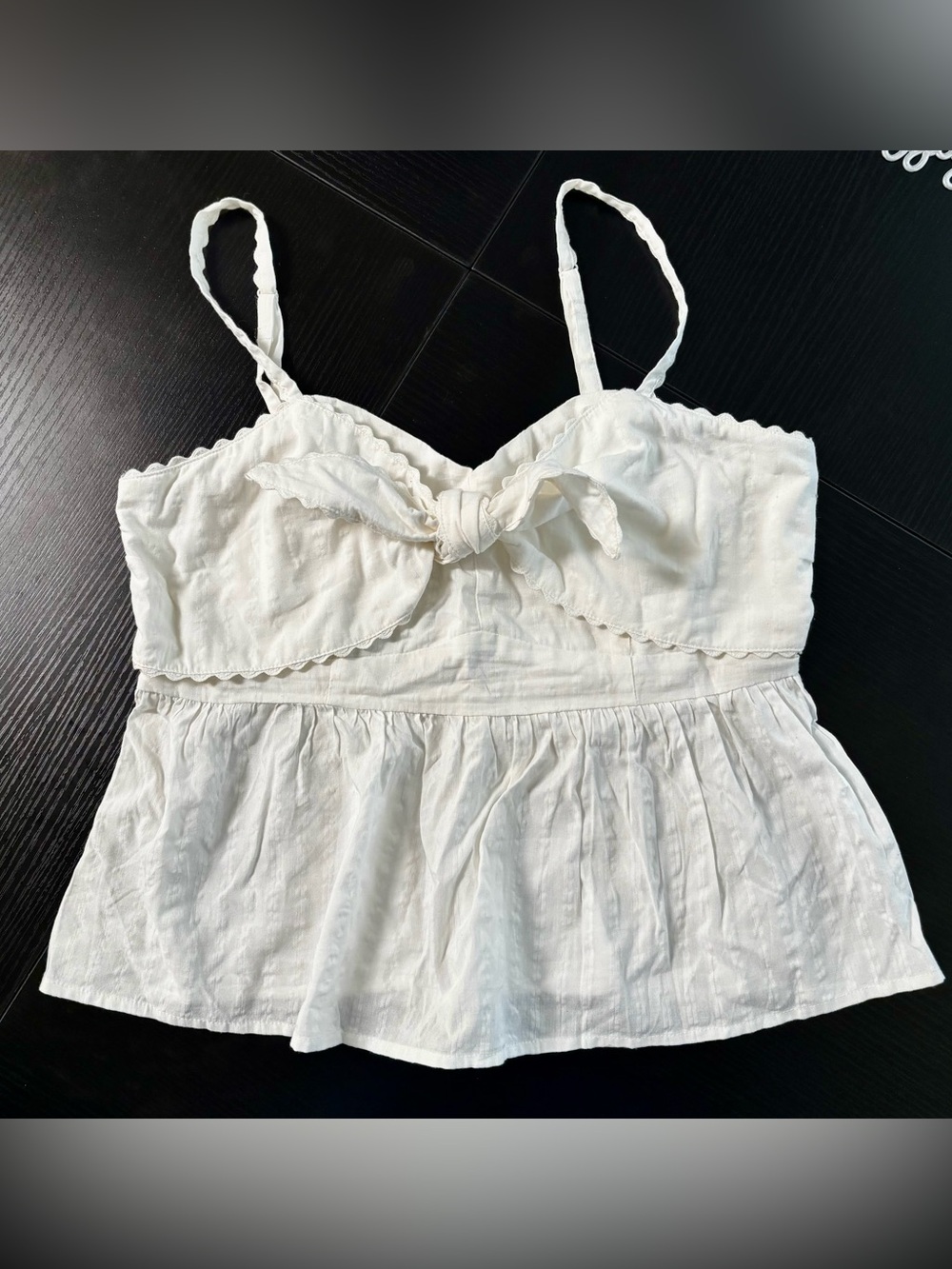 OLD NAVY White Tie Front Peplum Cami Tank Top Medium